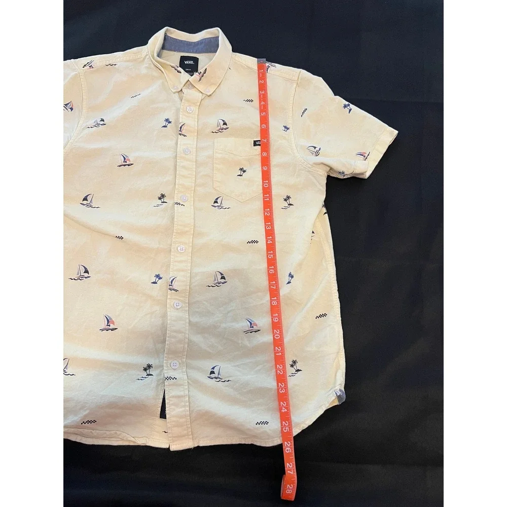 Vans Mens Small Classic Fit Sailboat Palm Tree Short Sleeve Button Down Shirt